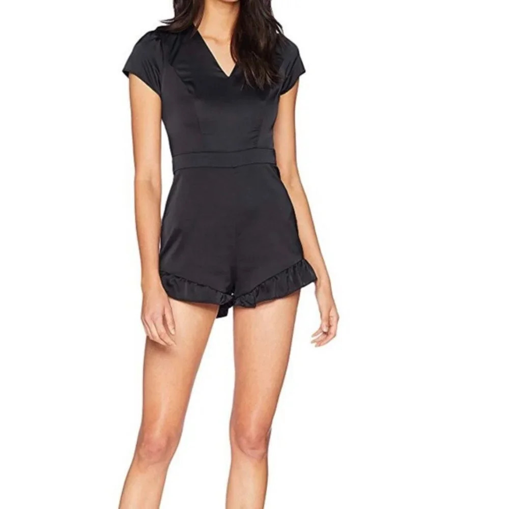 Bebe “NEW” Black Satin V-Neck Ruffle Romper Size 10